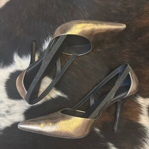 Brunello Cucinelli metallic pumps